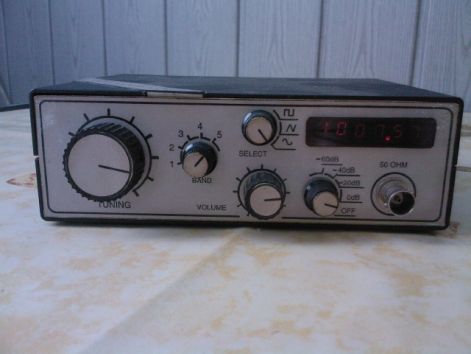 10-1000hz_hanggenerator.jpg