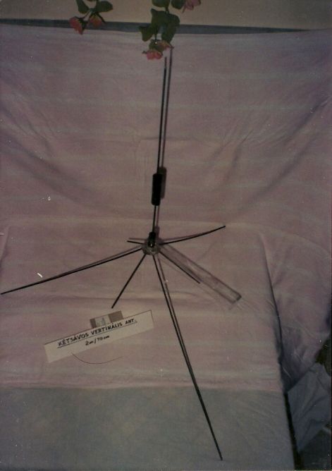 ketsavos_antenna_2m-70cm.jpg